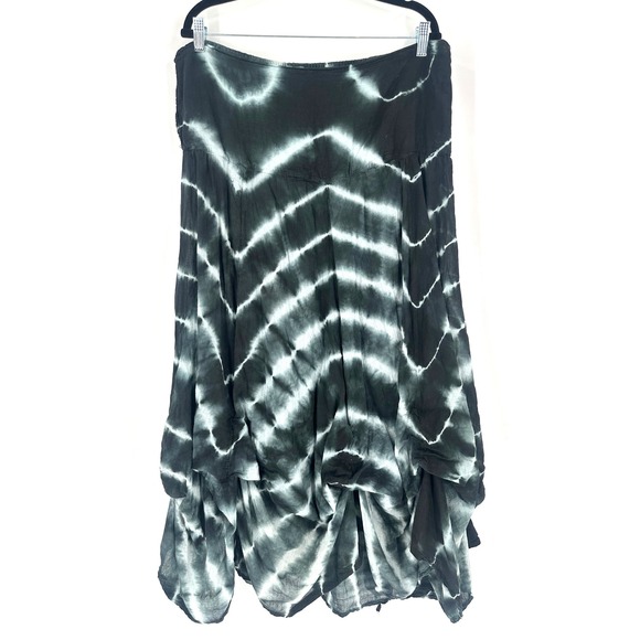 Lucy Diamonds Dresses & Skirts - Lucy Diamonds Tie Dye Maxi Skirt Tiered Balloon Black White Cotton Women 6X